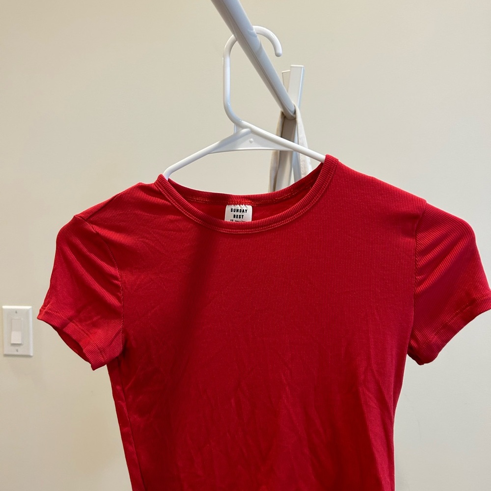 Aritzia Sunday best crop top
